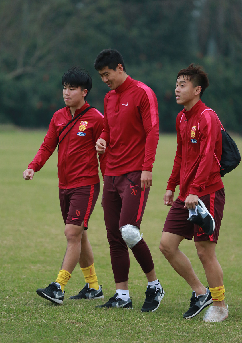 kysports-MAD带队取胜！，费德勒重要时刻大比分获胜引发球迷热议-kysports